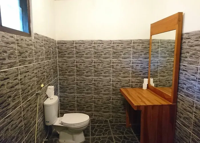 Bed & Breakfast Legong Beach 4 *