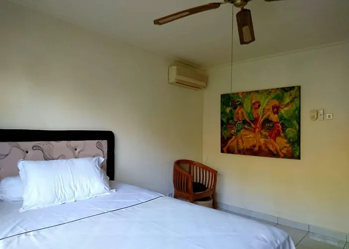 Bed & Breakfast Legong Beach 4 Julah
