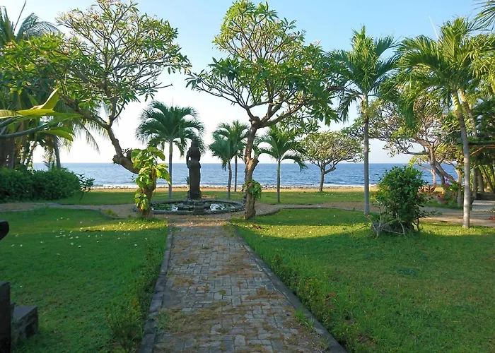 Bed & Breakfast Legong Beach 4 Julah